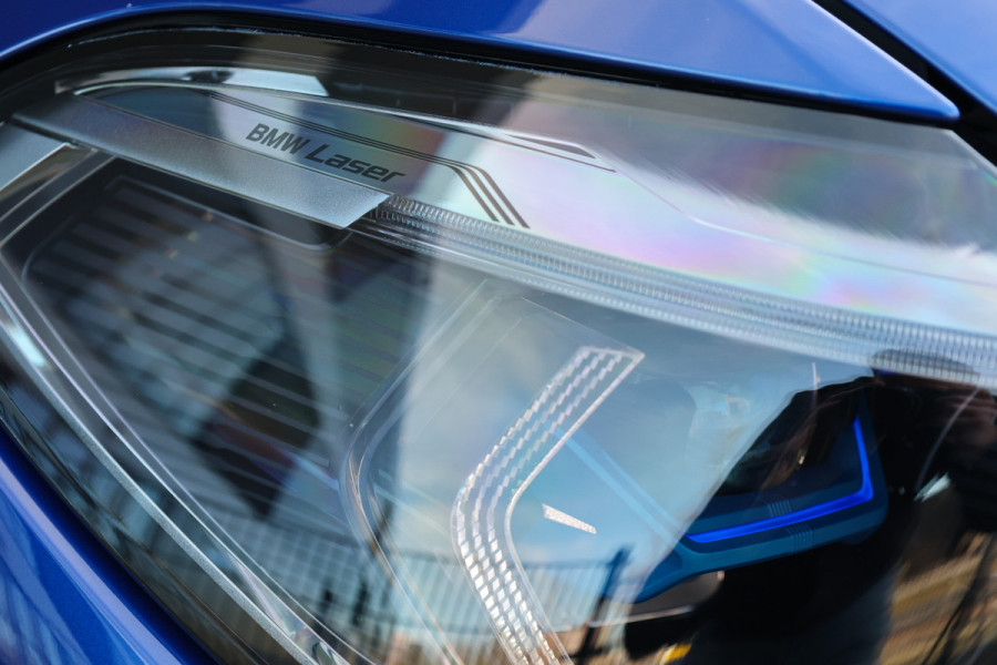 BMW X5 M Competition | VOL! | B&W | MASSAGE | HUD | SKYLOUNGE | STAGE 2 | 360 | REAR ENTERTAINMENT ELEK TREKHAAK | MEMORY | KEYLESS |