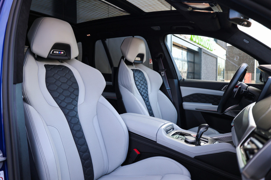 BMW X5 M Competition | VOL! | B&W | MASSAGE | HUD | SKYLOUNGE | STAGE 2 | 360 | REAR ENTERTAINMENT ELEK TREKHAAK | MEMORY | KEYLESS |