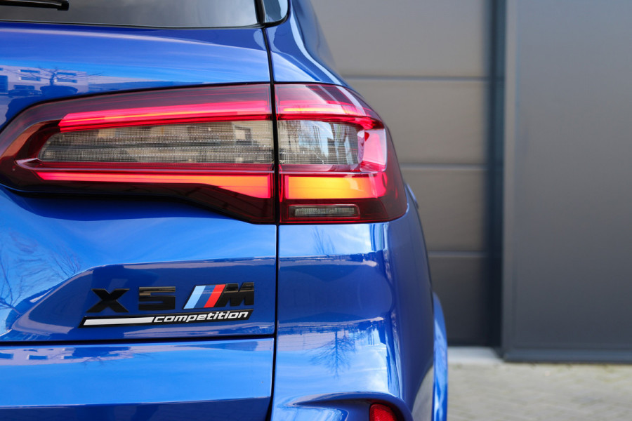 BMW X5 M Competition | VOL! | B&W | MASSAGE | HUD | SKYLOUNGE | STAGE 2 | 360 | REAR ENTERTAINMENT ELEK TREKHAAK | MEMORY | KEYLESS |