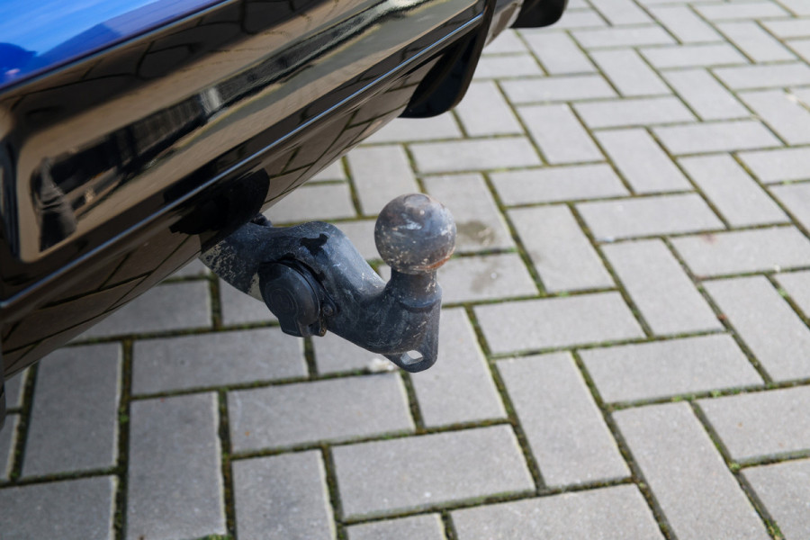 BMW X5 M Competition | VOL! | B&W | MASSAGE | HUD | SKYLOUNGE | STAGE 2 | 360 | REAR ENTERTAINMENT ELEK TREKHAAK | MEMORY | KEYLESS |