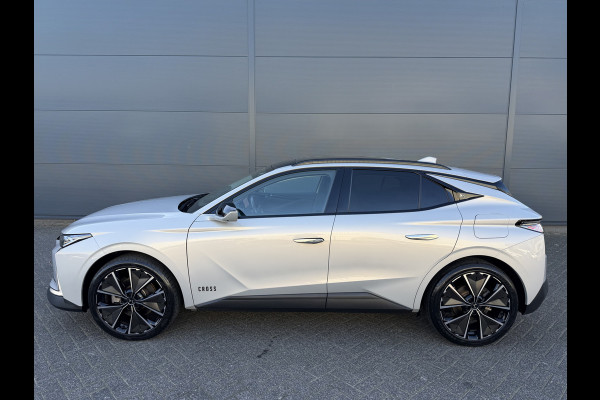 DS DS 4 225pk E-Tense La Première (Elektrisch Schuifdak - Focal Electra - NightVision - 20"- Elektrische klep - Leder incl verwarming/ko