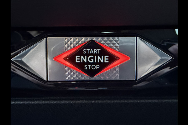 DS DS 4 225pk E-Tense La Première (Elektrisch Schuifdak - Focal Electra - NightVision - 20"- Elektrische klep - Leder incl verwarming/ko