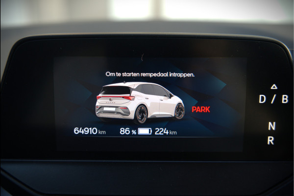 CUPRA Born Adrenaline One 62 kWh | Stuurverwarming | Stoelverwarming | Camera | Adaptive Cruise Control | Navigatie | Keyless | Parkeersensoren | LED | Apple Carplay | NAP |