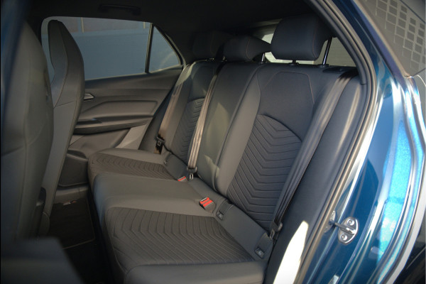 CUPRA Born Adrenaline One 62 kWh | Stuurverwarming | Stoelverwarming | Camera | Adaptive Cruise Control | Navigatie | Keyless | Parkeersensoren | LED | Apple Carplay | NAP |