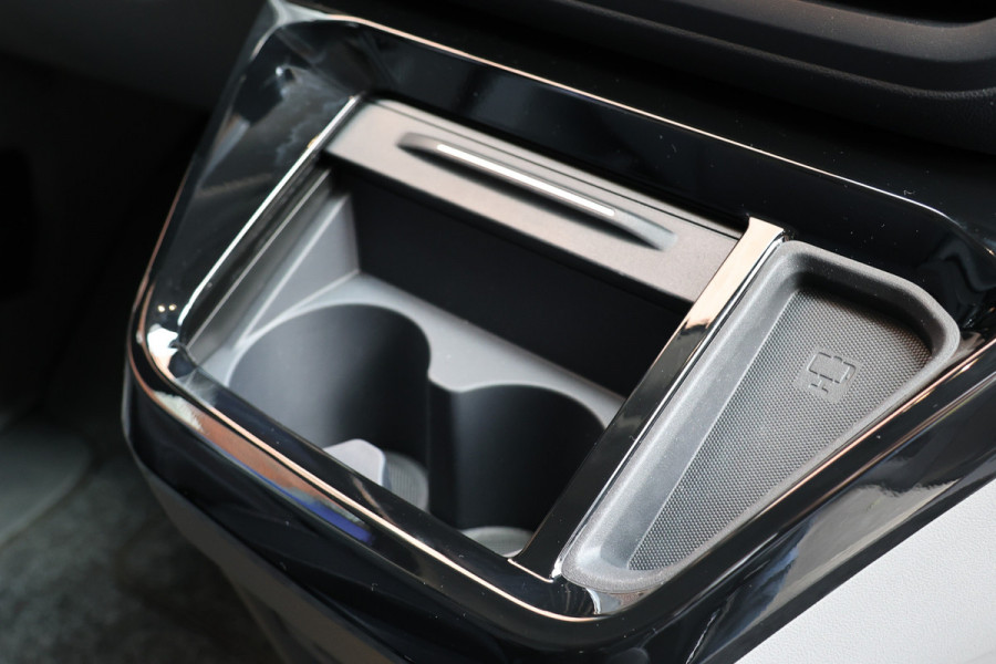 Ford Transit Custom 320 2.0 TDCI 170 PK L2H1 Limited DC | Dubbel Cabine | 360 Camera | Middenconsole | ACC | Blind Spot | Navigatie | Camera | CarPl Elek. Trekhaak | 5-Zitter | BPM VRIJ