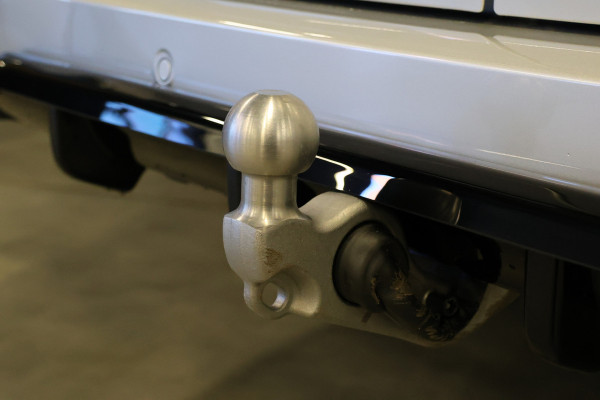 Ford Transit Custom 320 2.0 TDCI 170 PK L2H1 Limited DC | Dubbel Cabine | 360 Camera | Middenconsole | ACC | Blind Spot | Navigatie | Camera | CarPl Elek. Trekhaak | 5-Zitter | BPM VRIJ