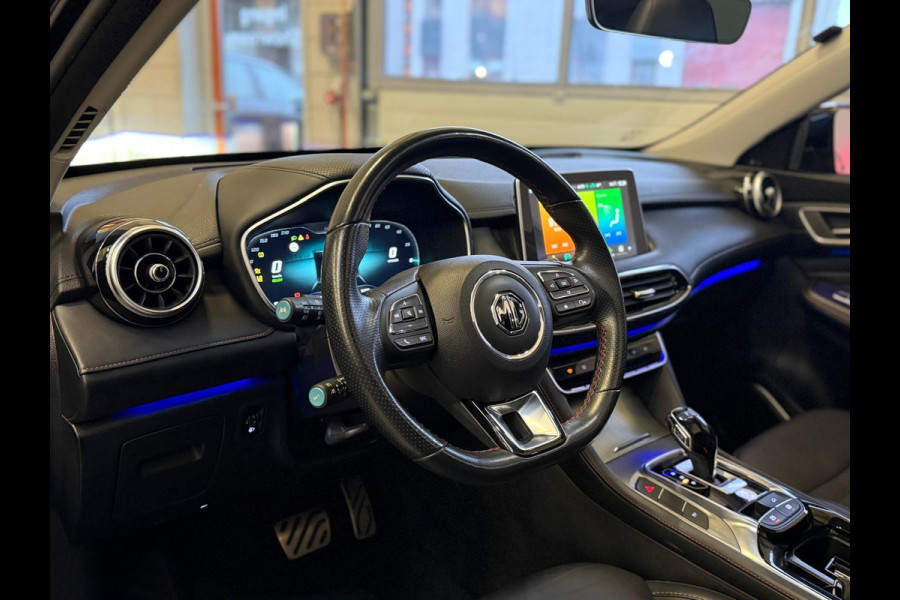 MG EHS 1.5 TGDI Luxury PHEV Panoramadak 1 Jaar Bovag Garantie