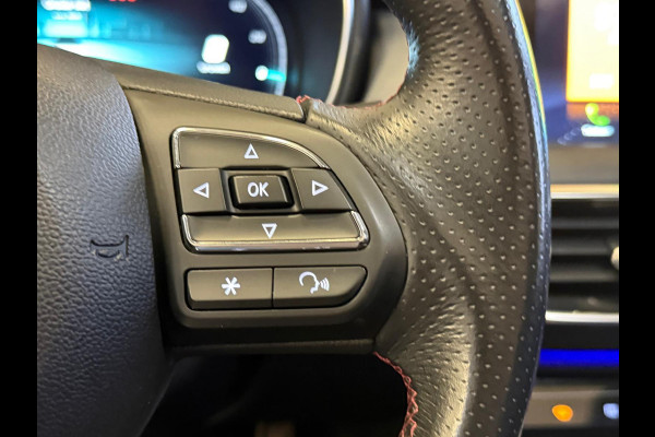 MG EHS 1.5 TGDI Luxury PHEV Panoramadak 1 Jaar Bovag Garantie