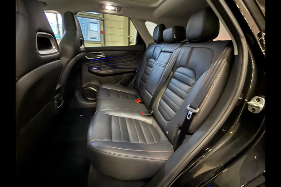 MG EHS 1.5 TGDI Luxury PHEV Panoramadak 1 Jaar Bovag Garantie