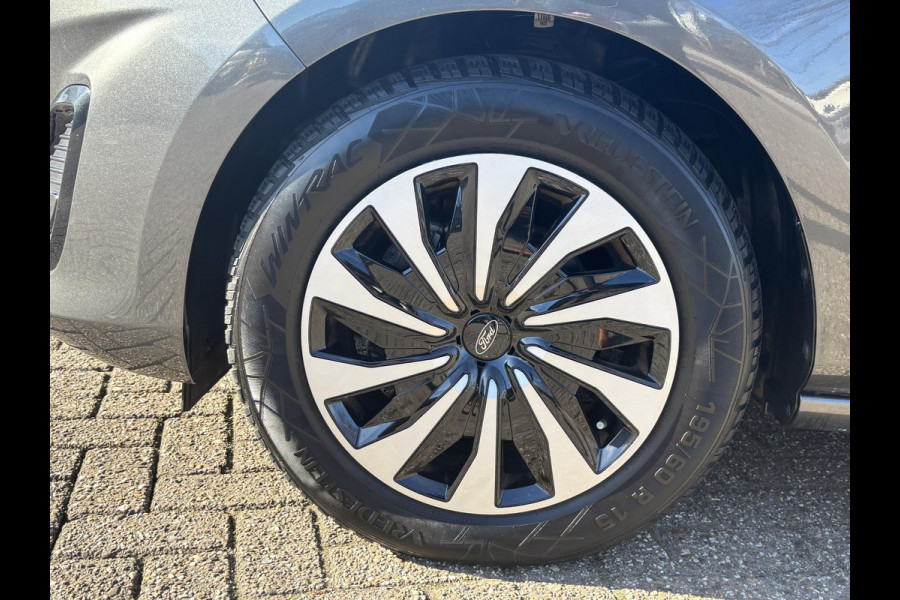Ford Fiesta 1.0 EcoBoost Hybrid Titanium 100pk | Navigatie | Cruise control | Apple Carplay / Android auto