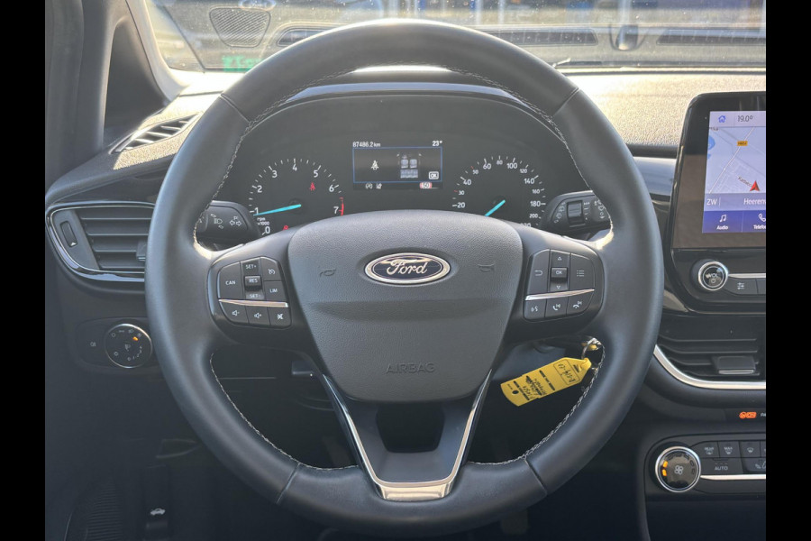 Ford Fiesta 1.0 EcoBoost Hybrid Titanium 100pk | Navigatie | Cruise control | Apple Carplay / Android auto