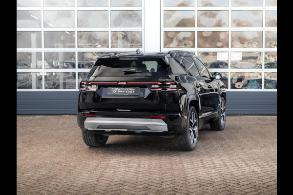 Jeep Compass First Edition 74 kWh | Adapt. Cruise | Camera | Carplay | 20" | Elektr. A-Klep | Navi | Winter Pack | Schuif/Kanteldak | Premium Pack | Conv. Pack | Warmtepomp