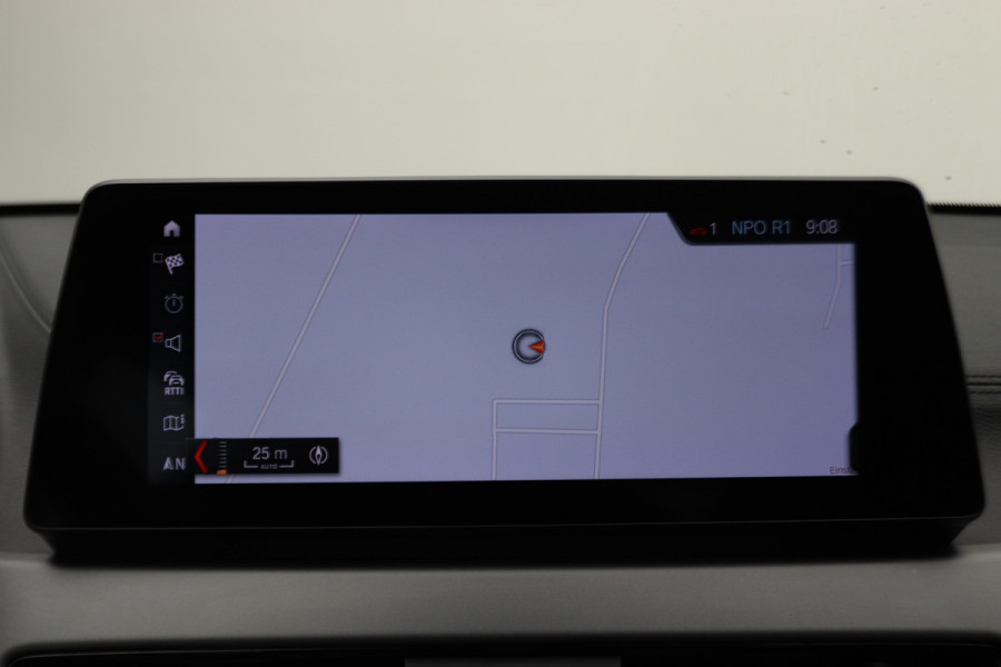 BMW X2 xDrive25e Business Edition Plus M-Kuipstoelen, Head-Up, Leer, Cruise, LED, Bluetooth, Navigatie, PDC, 19''