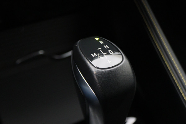 BMW X2 xDrive25e Business Edition Plus M-Kuipstoelen, Head-Up, Leer, Cruise, LED, Bluetooth, Navigatie, PDC, 19''