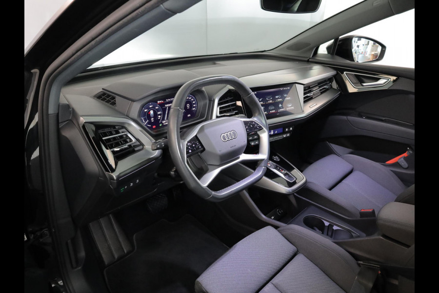 Audi Q4 Sportback e-tron 40 Advanced edition 77 kWh 204 pk | SoH 96% | Navigatie | Parkeersensoren achter | Matrix LED koplampen | Stoelverwarming |