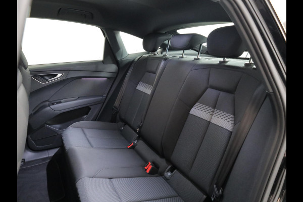 Audi Q4 Sportback e-tron 40 Advanced edition 77 kWh 204 pk | SoH 96% | Navigatie | Parkeersensoren achter | Matrix LED koplampen | Stoelverwarming |