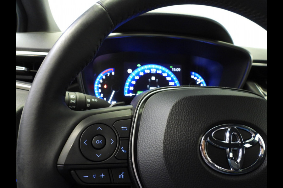 Toyota Corolla Touring Sports 2.0 Hybrid Dynamic NAVI/CAMERA/CLIMA/17"LMV!