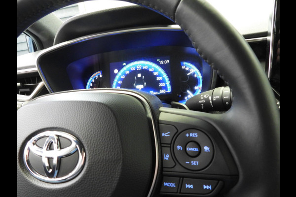 Toyota Corolla Touring Sports 2.0 Hybrid Dynamic NAVI/CAMERA/CLIMA/17"LMV!