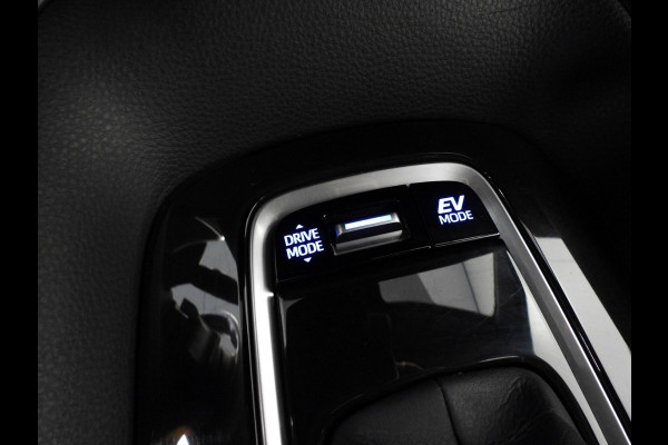 Toyota Corolla Touring Sports 2.0 Hybrid Dynamic NAVI/CAMERA/CLIMA/17"LMV!