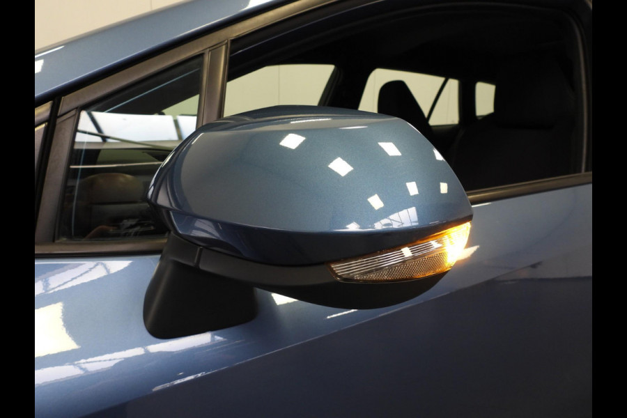 Toyota Corolla Touring Sports 2.0 Hybrid Dynamic NAVI/CAMERA/CLIMA/17"LMV!