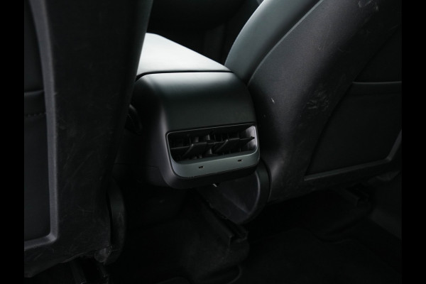 Tesla Model Y Long Range AWD 75 kWh [ 3-Fase-11kW ] {SOH-87%} (INCL-BTW) Aut. *PANO | AUTO-PILOT | LEATHER | NAVI-FULLMAP | MATRIX-LED | KEYLESS | CAMERA | DAB+ | HEATED-COMFORTSEATS | PRIVACY-GLASS | TOPVIEW |  19''ALU*