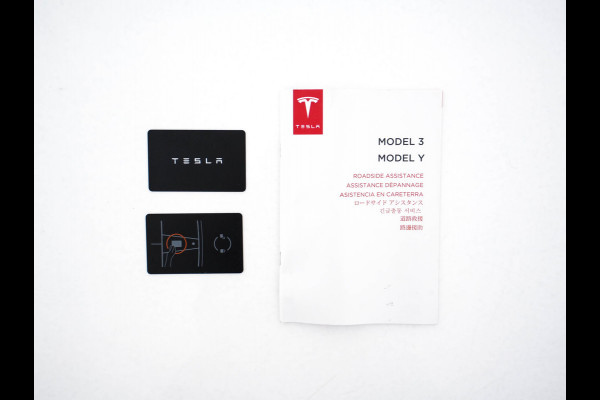 Tesla Model Y Long Range AWD 75 kWh [ 3-Fase-11kW ] {SOH-87%} (INCL-BTW) Aut. *PANO | AUTO-PILOT | LEATHER | NAVI-FULLMAP | MATRIX-LED | KEYLESS | CAMERA | DAB+ | HEATED-COMFORTSEATS | PRIVACY-GLASS | TOPVIEW |  19''ALU*