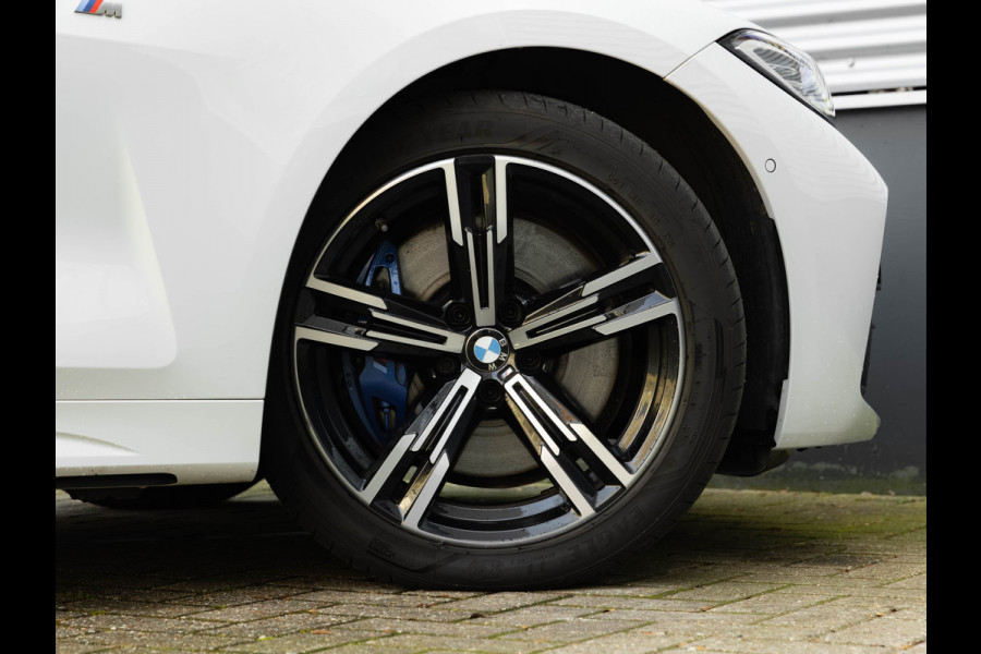 BMW 4 Serie Coupé M440i xDrive - Schuifdak - Parking Ass Plus - Active Cruise Control - Hifi