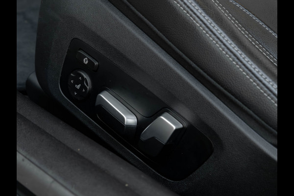 BMW 4 Serie Coupé M440i xDrive - Schuifdak - Parking Ass Plus - Active Cruise Control - Hifi