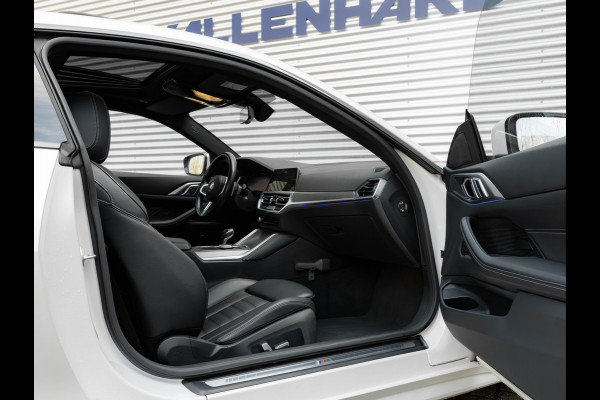 BMW 4 Serie Coupé M440i xDrive - Schuifdak - Parking Ass Plus - Active Cruise Control - Hifi