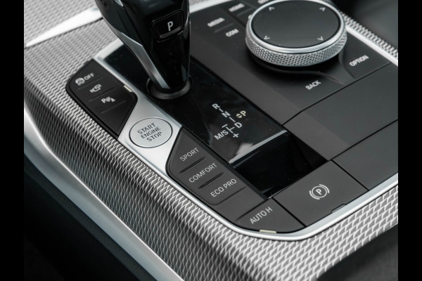 BMW 4 Serie Coupé M440i xDrive - Schuifdak - Parking Ass Plus - Active Cruise Control - Hifi