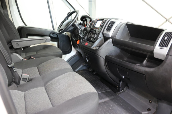 Fiat Ducato BAKWAGEN MEUBELBAK MET LAADKLEP