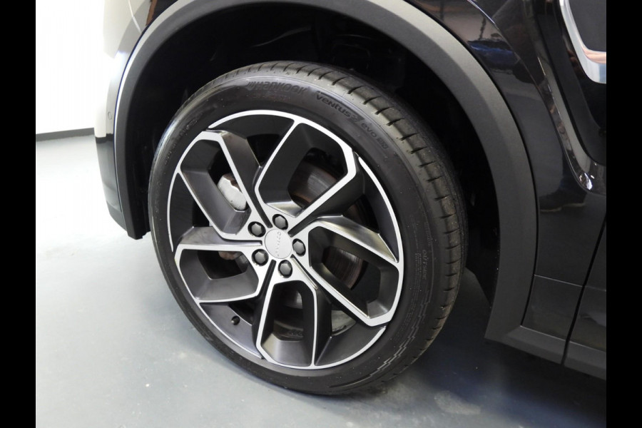 Lynk & Co 01 1.5 PHEV BlackLine ZW.HEMEL/360CAM/SCHUIFDAK/LED/20"LMV!