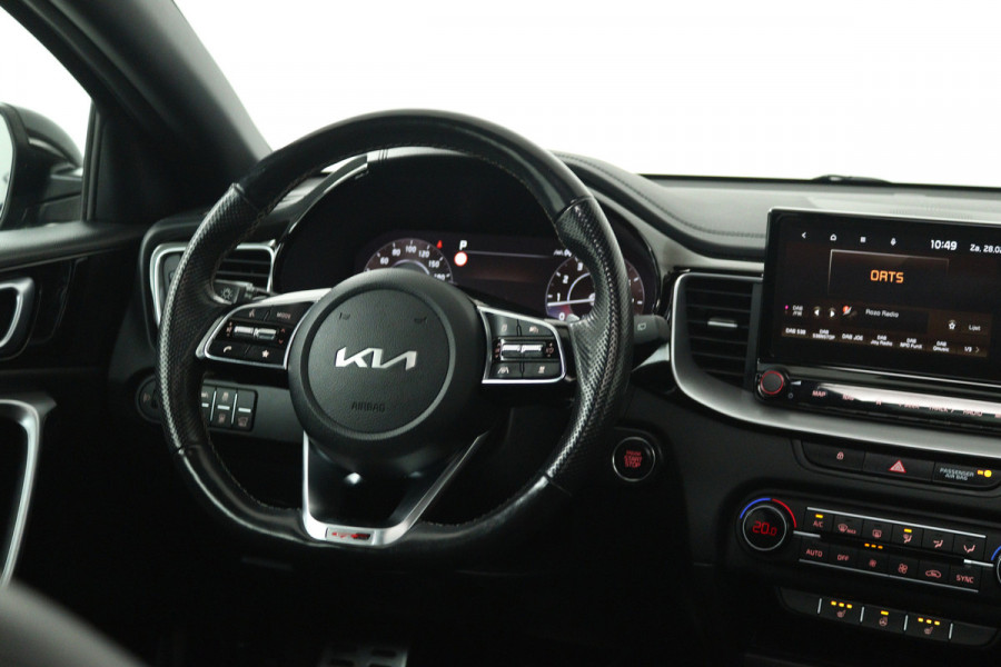 Kia ProCeed 1.5 T-GDi GT-Line (PANORAMADAK, CRUISE ADAPTIEF, STOEL/STUUR VERWARMING, ACHTERUITRIJCAMERA)