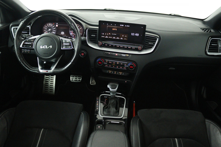Kia ProCeed 1.5 T-GDi GT-Line (PANORAMADAK, CRUISE ADAPTIEF, STOEL/STUUR VERWARMING, ACHTERUITRIJCAMERA)