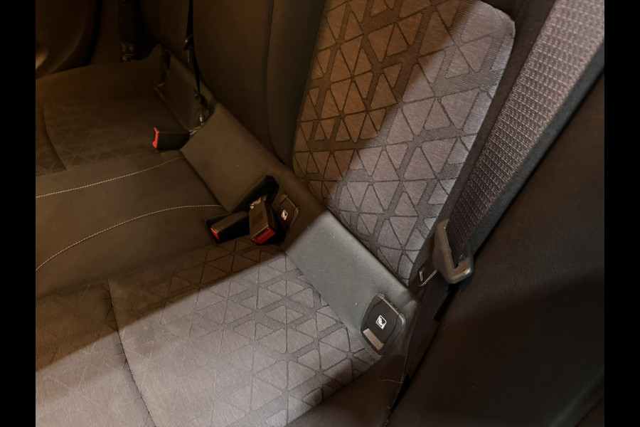 Opel Astra 1.0 Turbo 120 Jaar Edition NAP Garantie Afn. Trekhaak Cruise Navi Airco Led Rijklaar