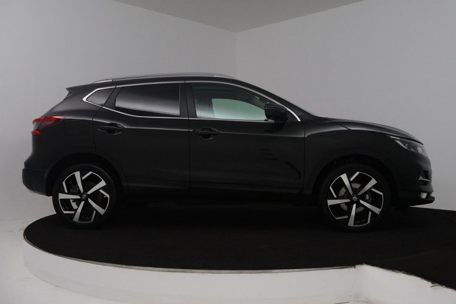Nissan QASHQAI 1.2 Tekna + (PANORAMADAK, TREKHAAK, CAMERA, STOELVERWARMING, ELEKTR STOELEN, PARKEERSENSOREN)