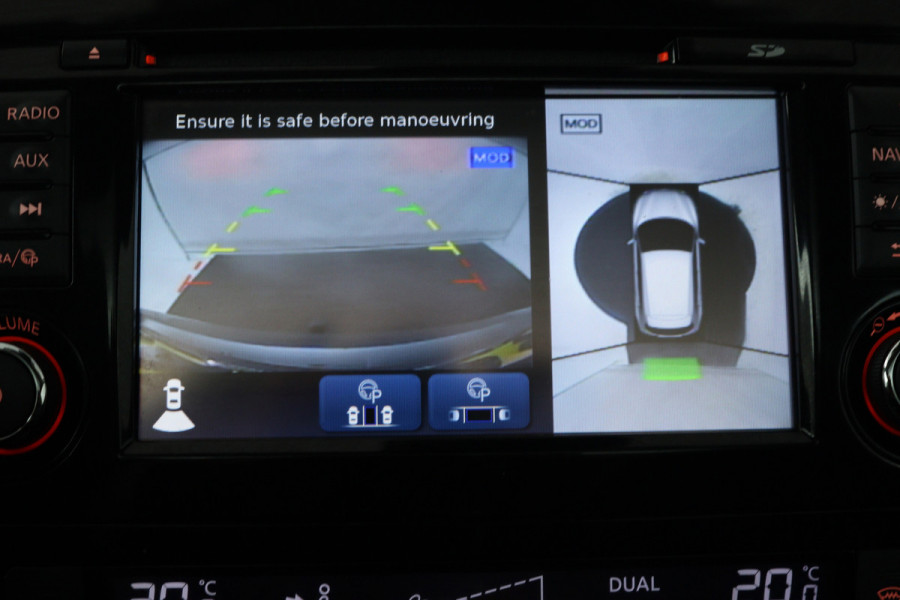 Nissan QASHQAI 1.2 Tekna + (PANORAMADAK, TREKHAAK, CAMERA, STOELVERWARMING, ELEKTR STOELEN, PARKEERSENSOREN)