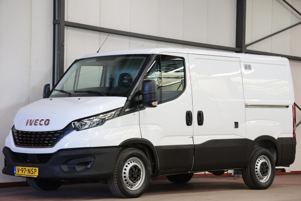 Iveco Daily 35S16V 2.3 L1H1 AUTOMAAT 160PK 3500KG TREKVERMOGEN