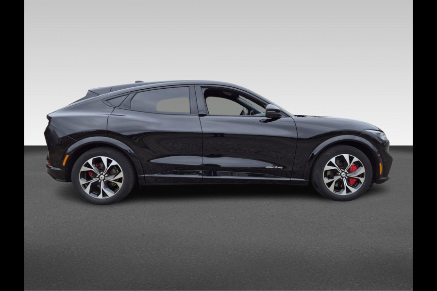 Ford Mustang Mach-E AWD 75 kWh