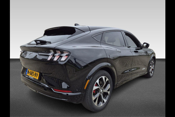 Ford Mustang Mach-E AWD 75 kWh