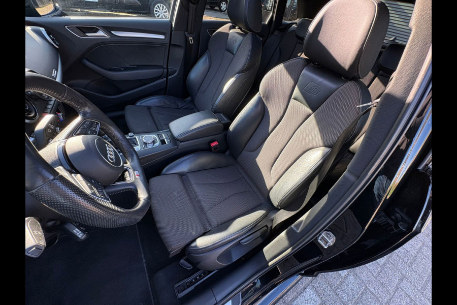 Audi A3 Sportback 35 TFSI S-LINE AUTOMAAT,PANO,LEER,DIGIDASH,BLACK