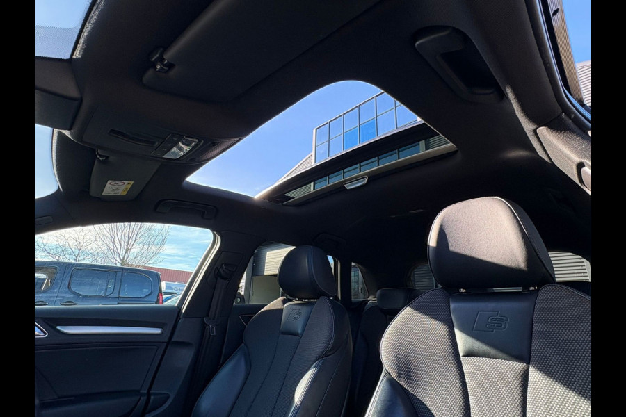 Audi A3 Sportback 35 TFSI S-LINE AUTOMAAT,PANO,LEER,DIGIDASH,BLACK