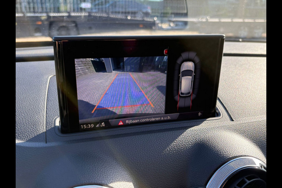 Audi A3 Sportback 35 TFSI S-LINE AUTOMAAT,PANO,LEER,DIGIDASH,BLACK