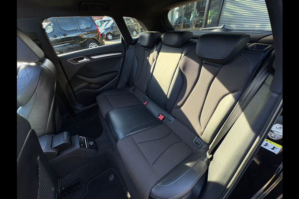 Audi A3 Sportback 35 TFSI S-LINE AUTOMAAT,PANO,LEER,DIGIDASH,BLACK