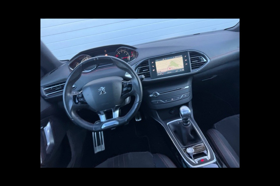 Peugeot 308 SW 1.2 GT-line - 1e eigenaar - Panorama dak -LED