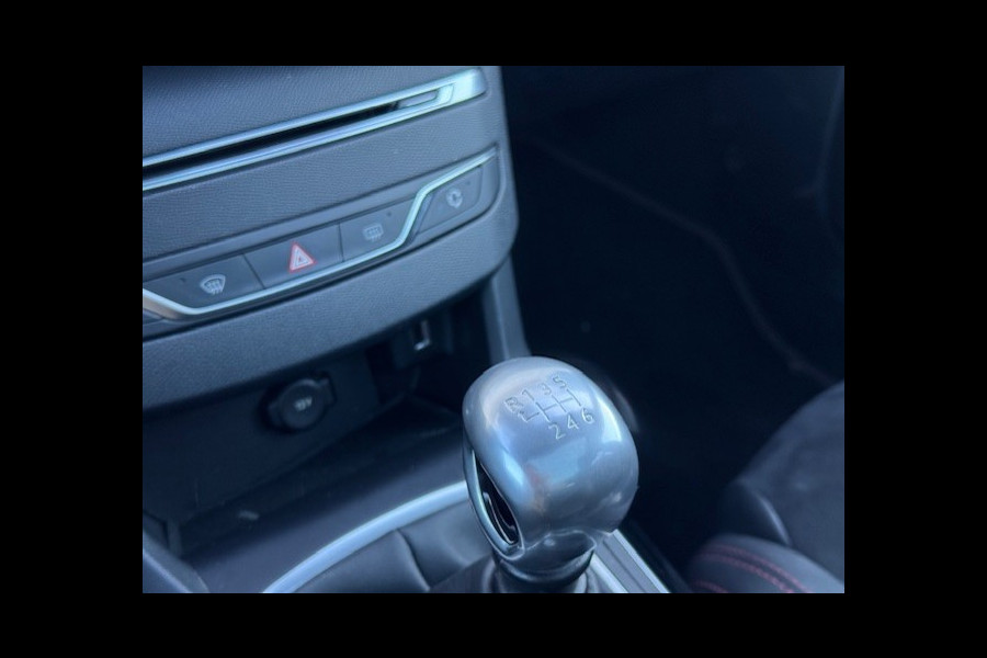 Peugeot 308 SW 1.2 GT-line - 1e eigenaar - Panorama dak -LED