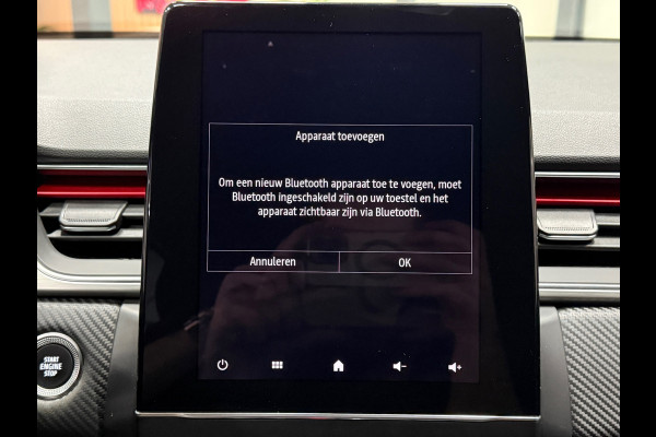 Renault Captur 1.3 TCe 140pk R.S. Line | Trekhaak | Camera | Virtual Cockpit | Sportstoelen | CarPlay