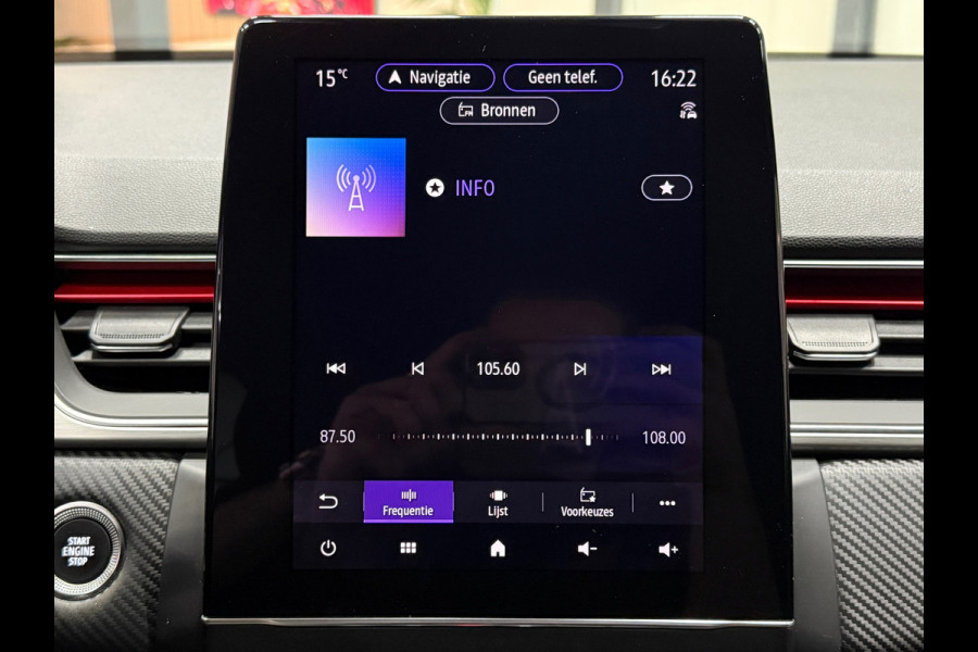 Renault Captur 1.3 TCe 140pk R.S. Line | Trekhaak | Camera | Virtual Cockpit | Sportstoelen | CarPlay