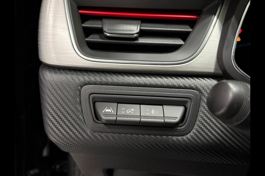Renault Captur 1.3 TCe 140pk R.S. Line | Trekhaak | Camera | Virtual Cockpit | Sportstoelen | CarPlay
