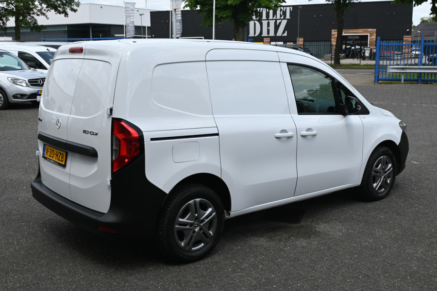 Mercedes-Benz Citan 110 CDI L1 Pro 3 Zitplaatsen, MBUX, Stoelverwarming